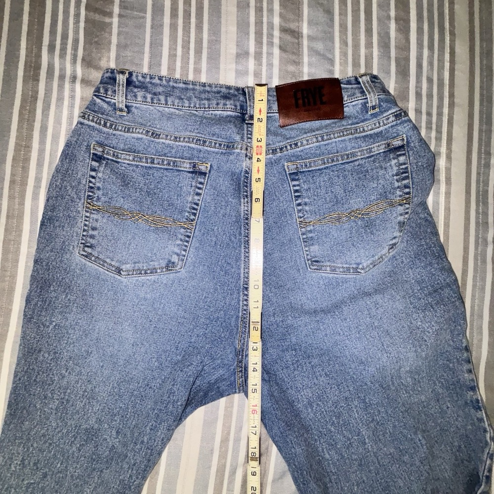 Frye Women's High Rise Wide Leg Flare Jeans Medium Wash Blue Denim Size 30 - Picture 11 of 16